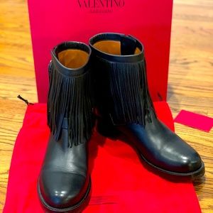 Valentino fringe biker boots.  EUC SIZE 41.  Chic!